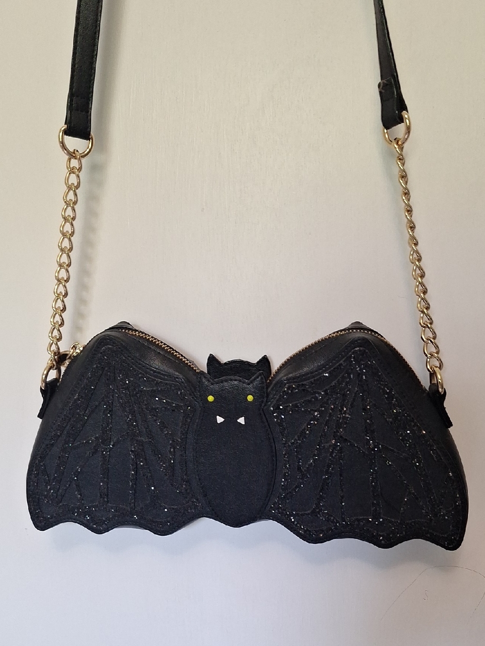 Betsey Johnson Vintage Black Bat Bag EUC